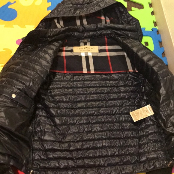 Burberry Coat - Picture 2 of 4